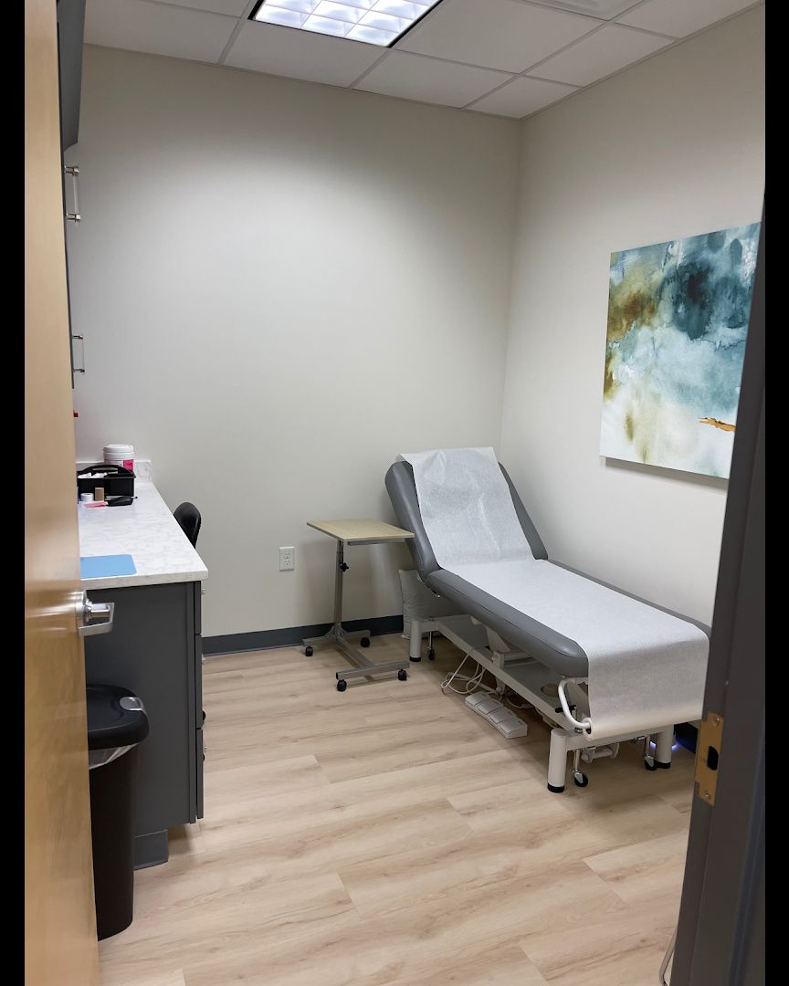 CAROLINA NONSURGICAL ORTHOPEDICS: Arthritis - PRP & Stem Cells - Sports Medicine : Raleigh Office photo 3
